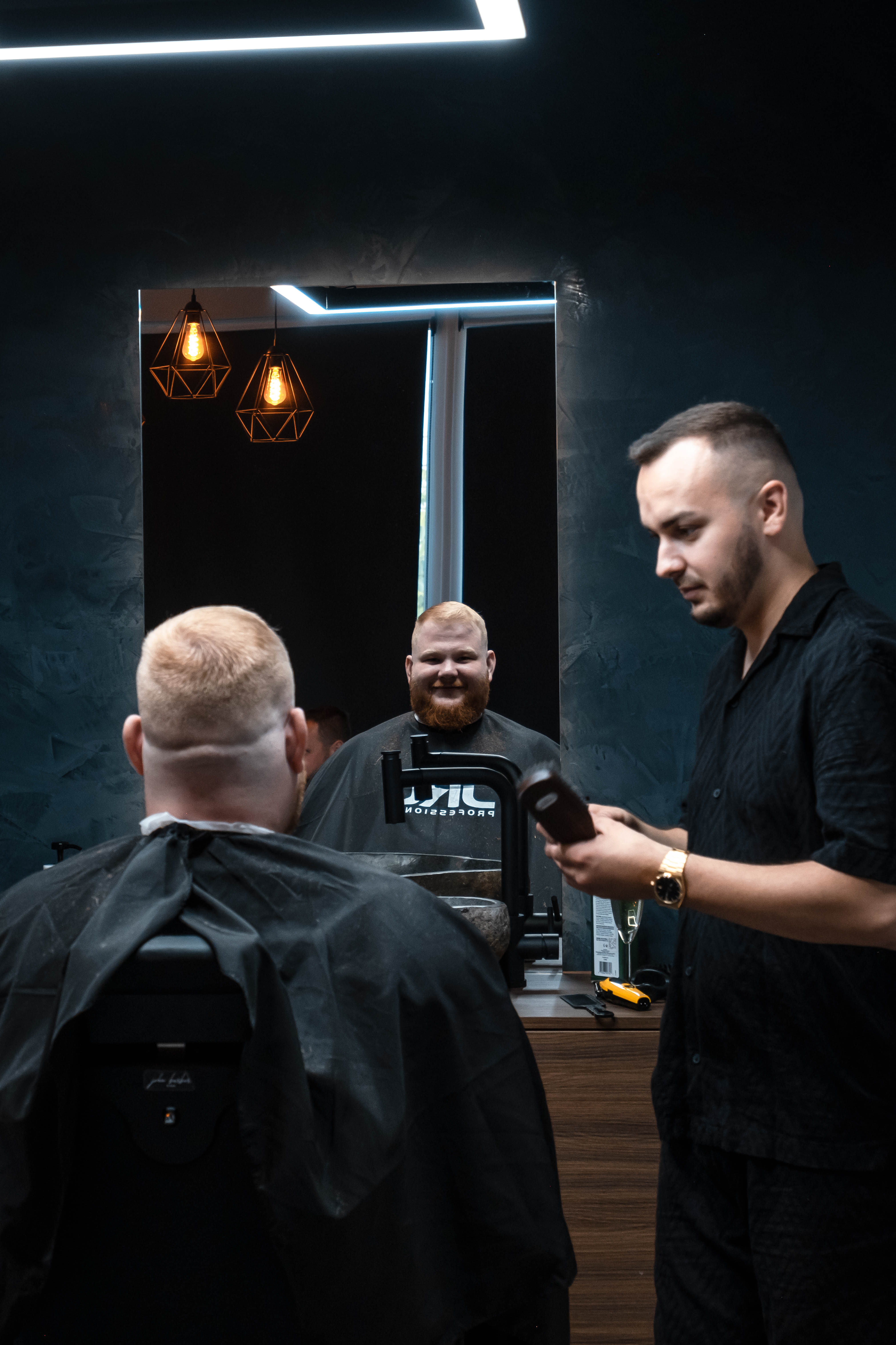 Strih strojkom — barber Kúty